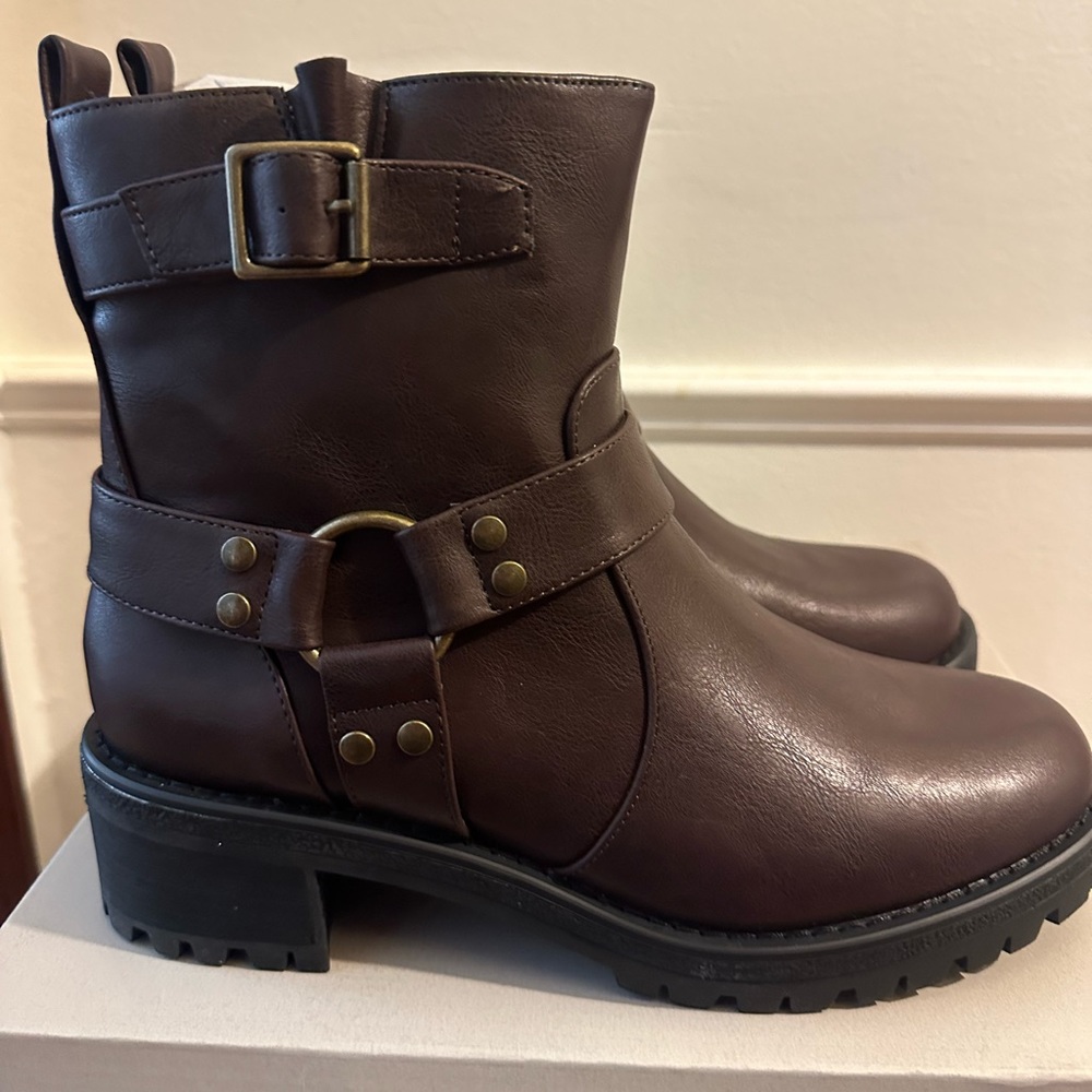 Kenneth Cole Boot